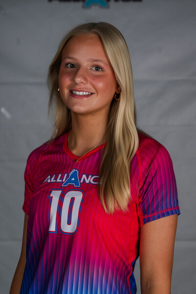 Alliance Alliance 15 REN 2026:    Lucy Bascomb