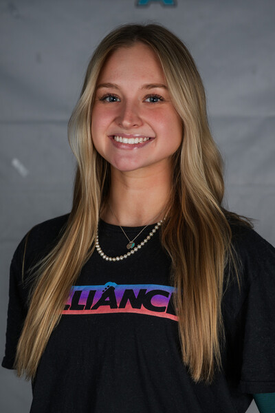 Assistant coach Cora ter Kulie